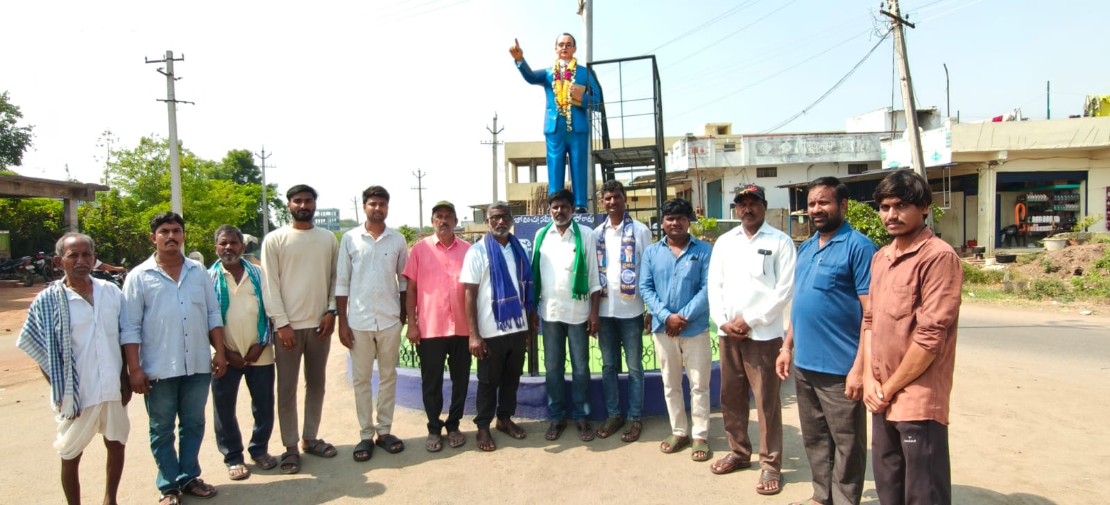దేశానికి దిషానిర్దేశం చేసిన రాజ్యాంగ శిల్పి గా అంబేద్కర్ సేవలు చిరస్మరణీయం